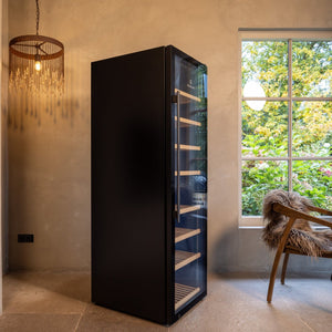 Vinolare_Amoroso_vrijstaand_wijnklimaatkast_180_flessen_360_voor_schuin_2
