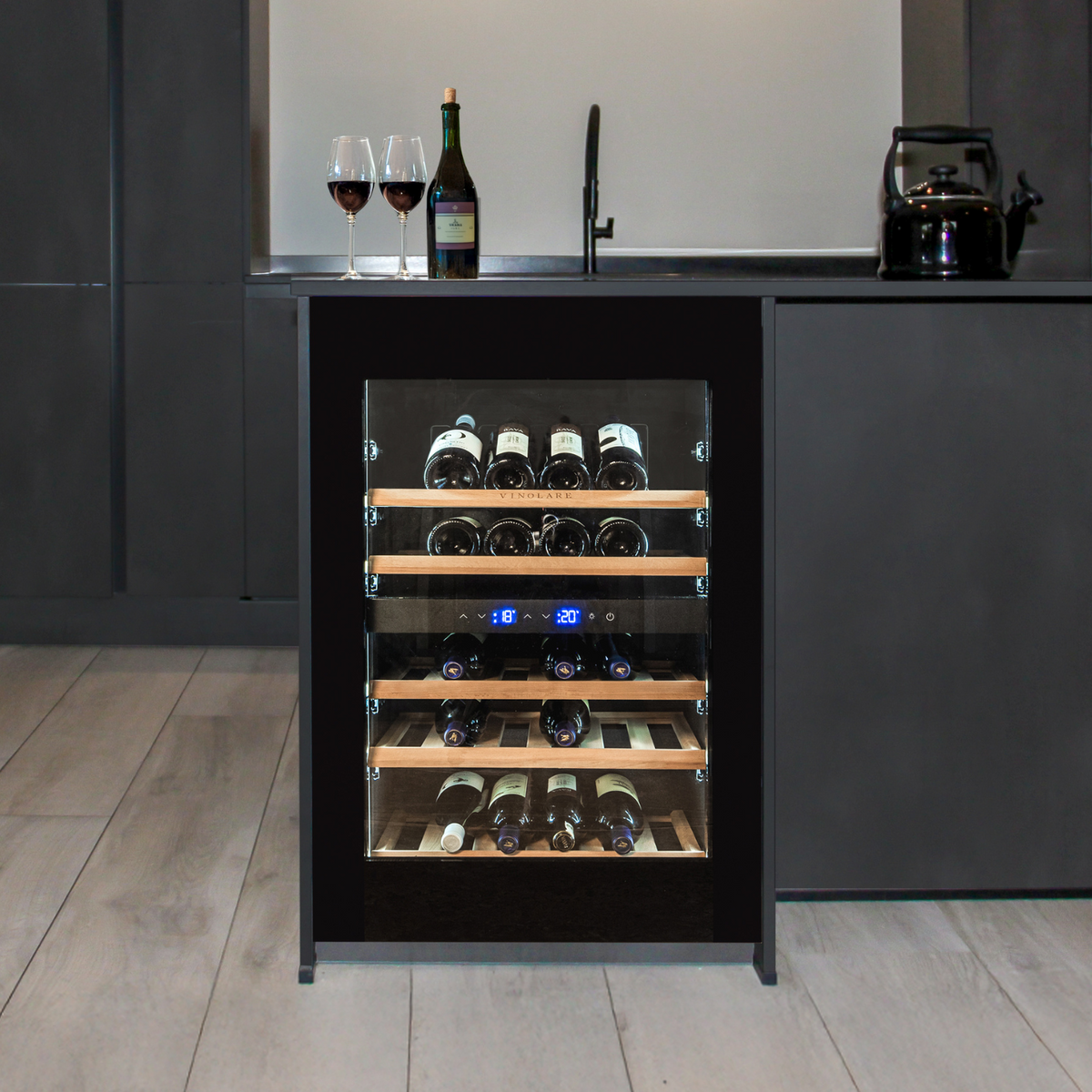 Vinolare_Feroce_inbouw_wijnklimaatkast_40_flessen_dicht
